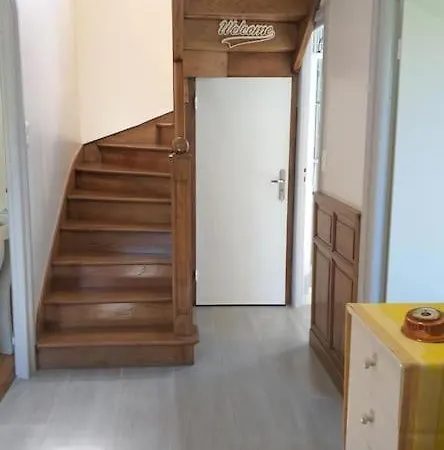 Magnifique Maison Familiale Situee A *